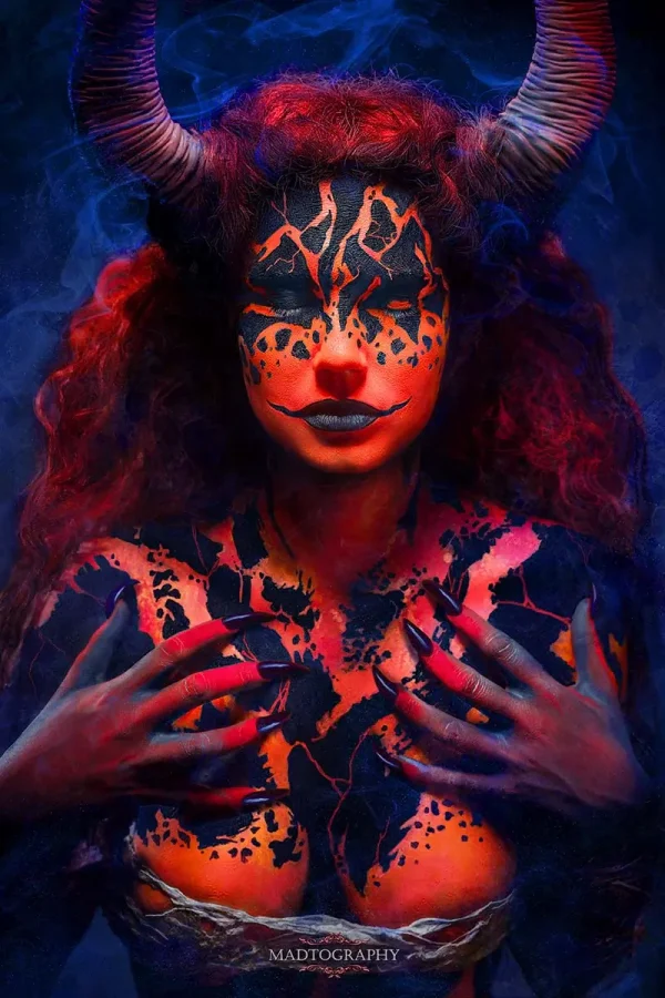 sexy red female demon bodypainting photo madtography